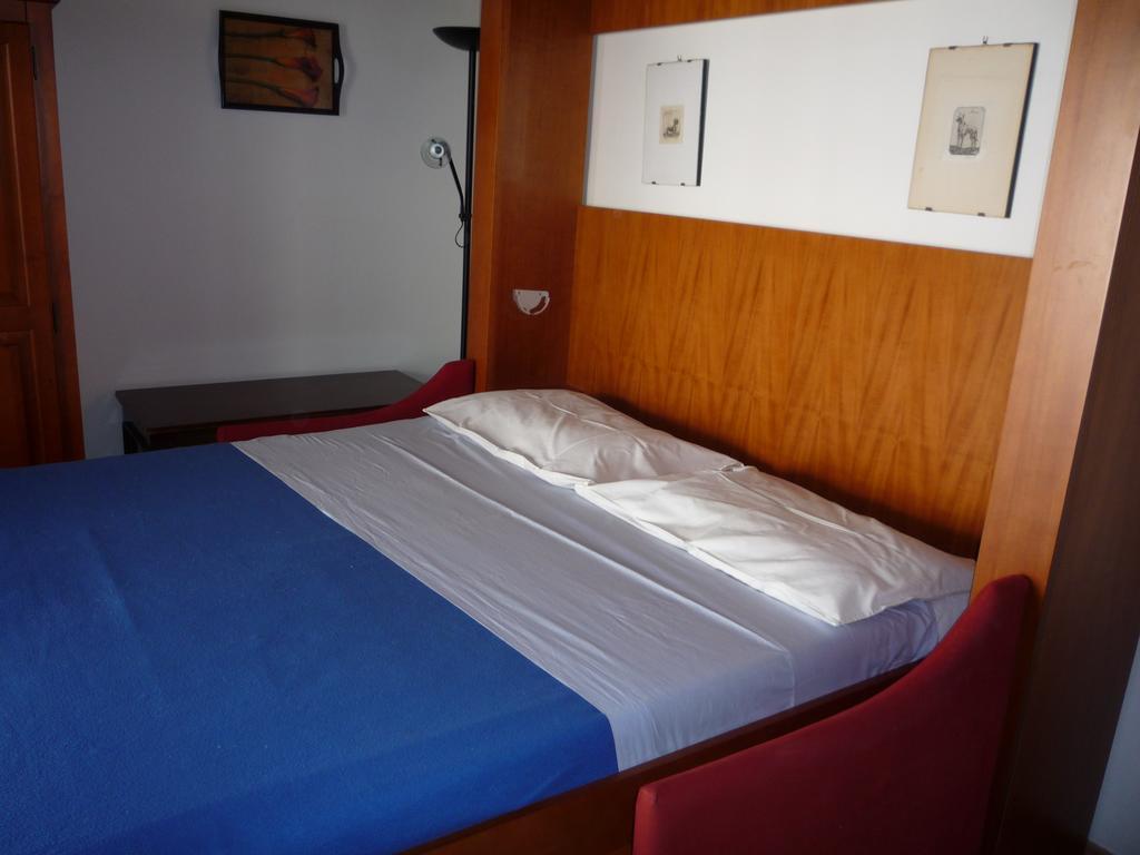 4Roomsrelax Catânia Quarto foto